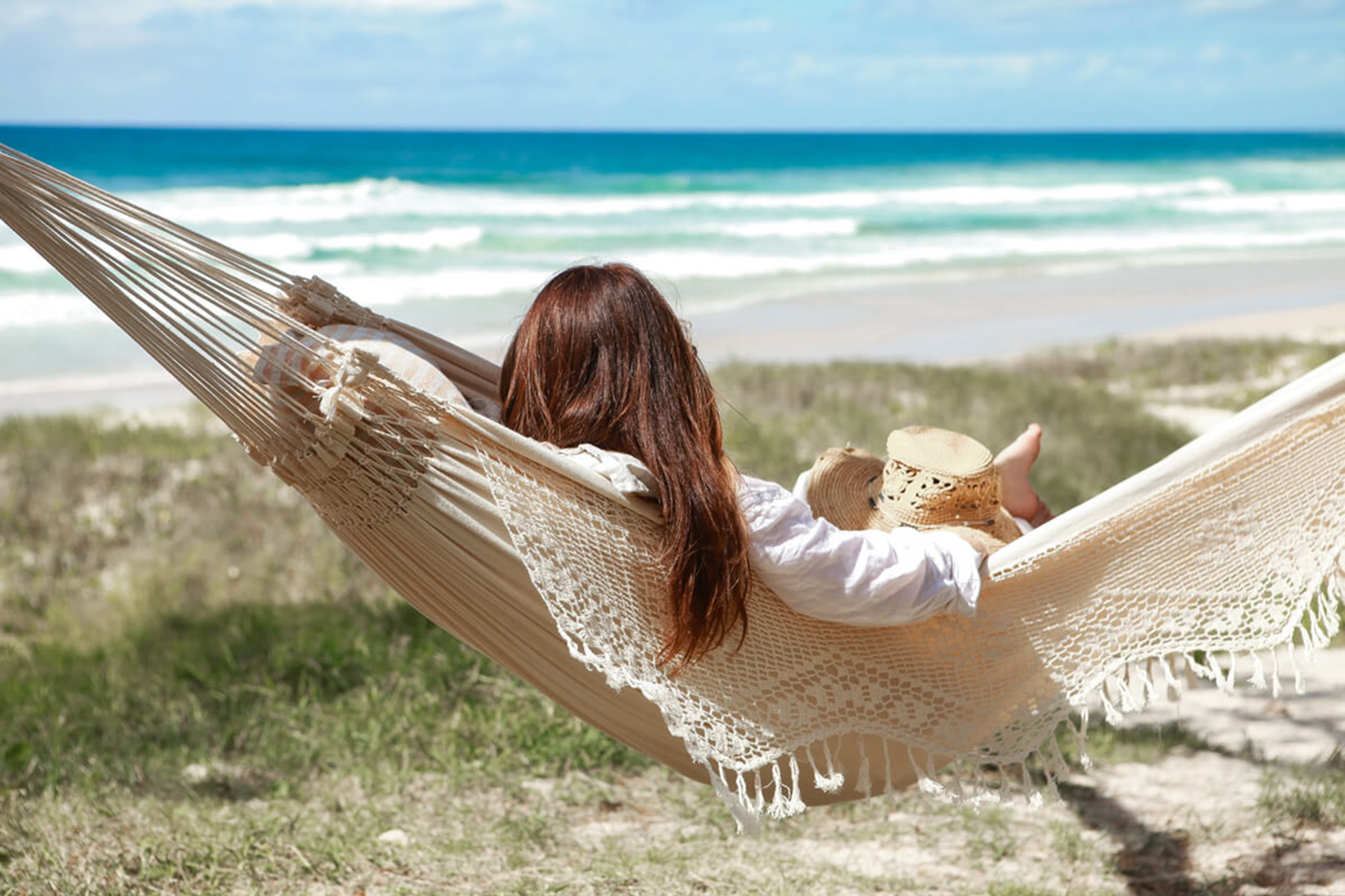 braz600-double-elegant-authentic-brazilian-cotton-hammock-beautiful-fringing-beach-banner.png